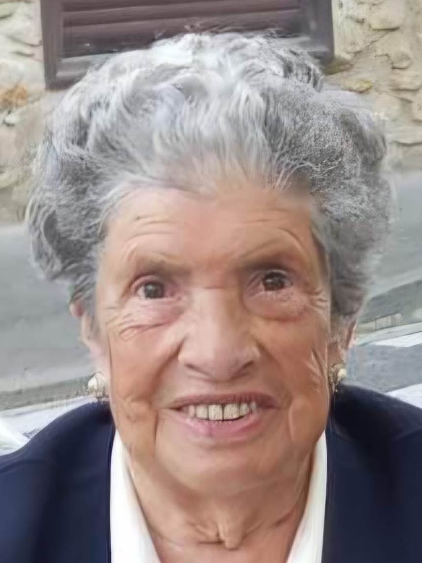 MIREN LARRAITZ AIZPURUA ETXEBERRIA