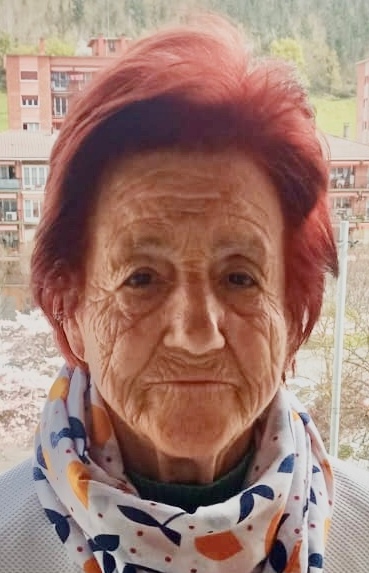 JOSEFINA AUZMENDI AUZMENDI