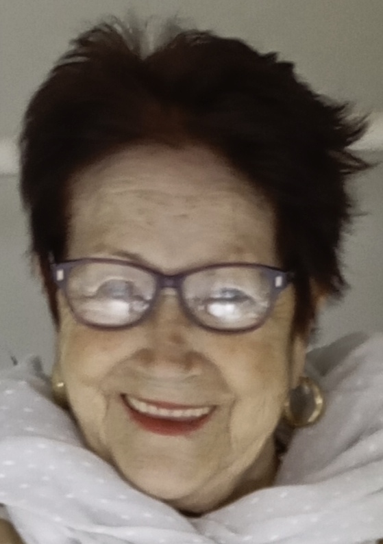 AGUSTINA PAREDES MINGUEZ