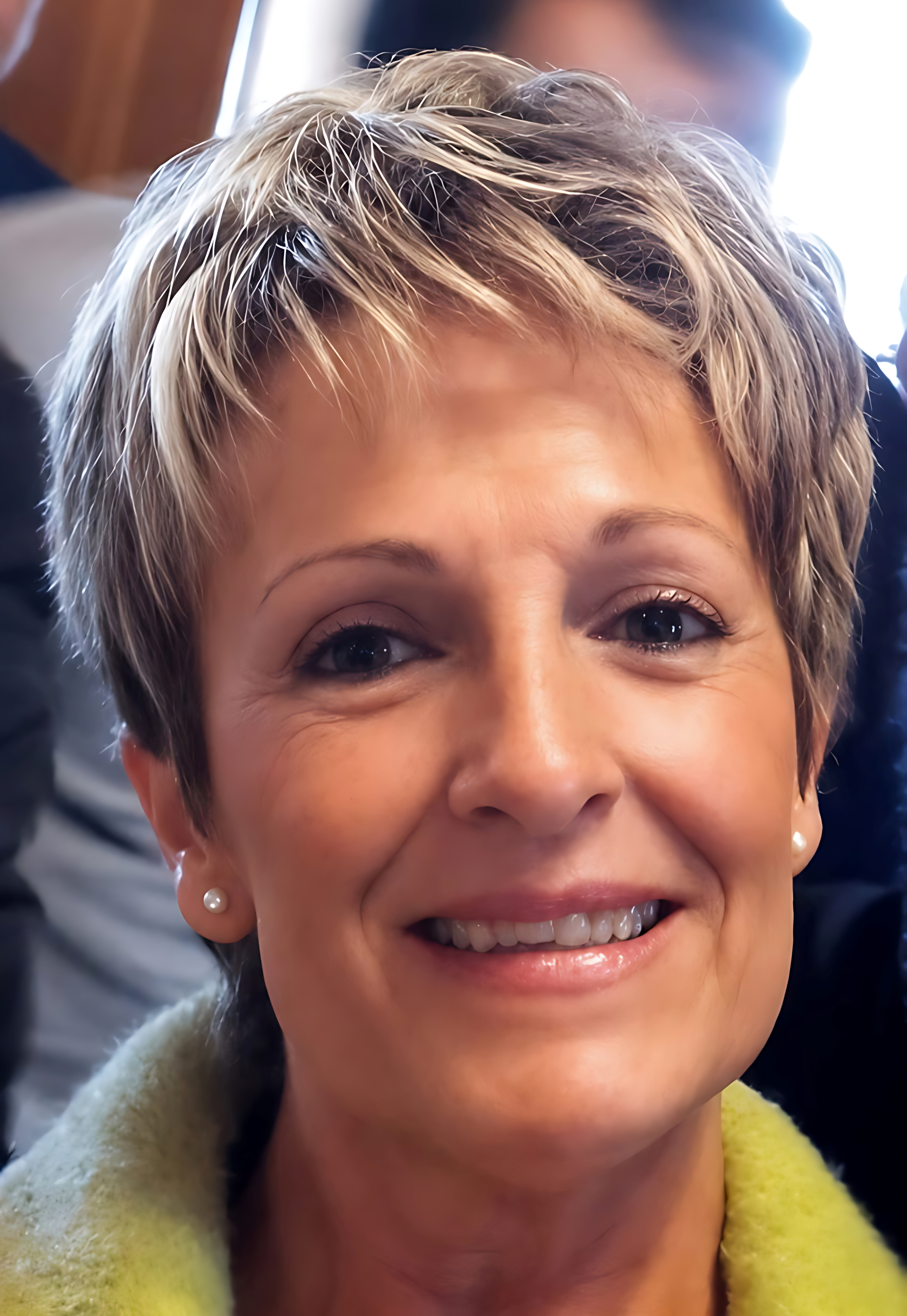JUANITA URRESTARAZU MUNDUATE